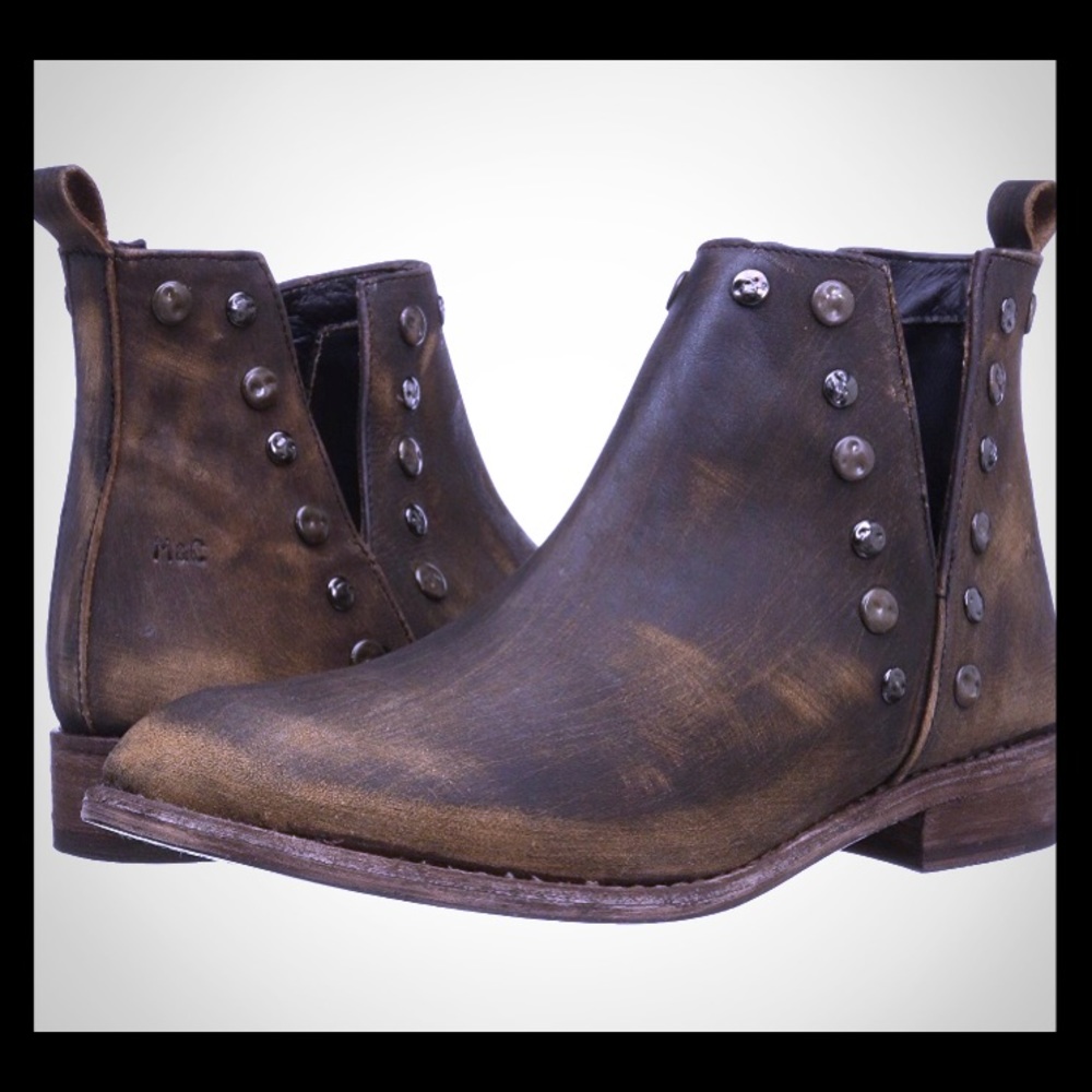 Distressed V Throat Bootie